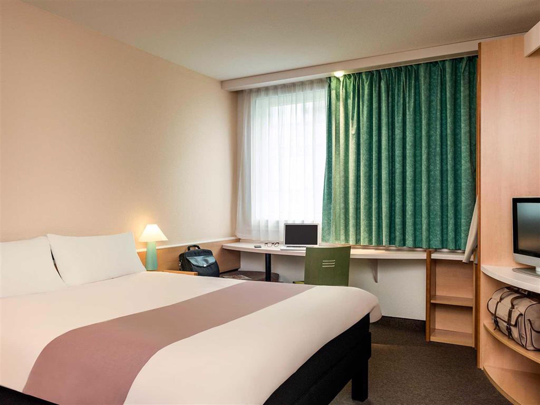 Ibis Budget Roissy Cdg Paris Nord 2 Exterior foto