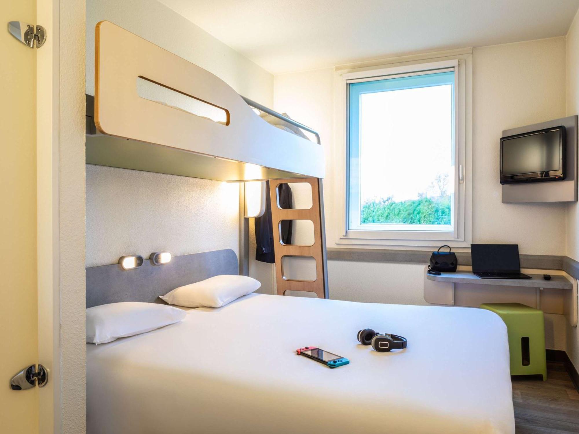 Ibis Budget Roissy Cdg Paris Nord 2 Exterior foto