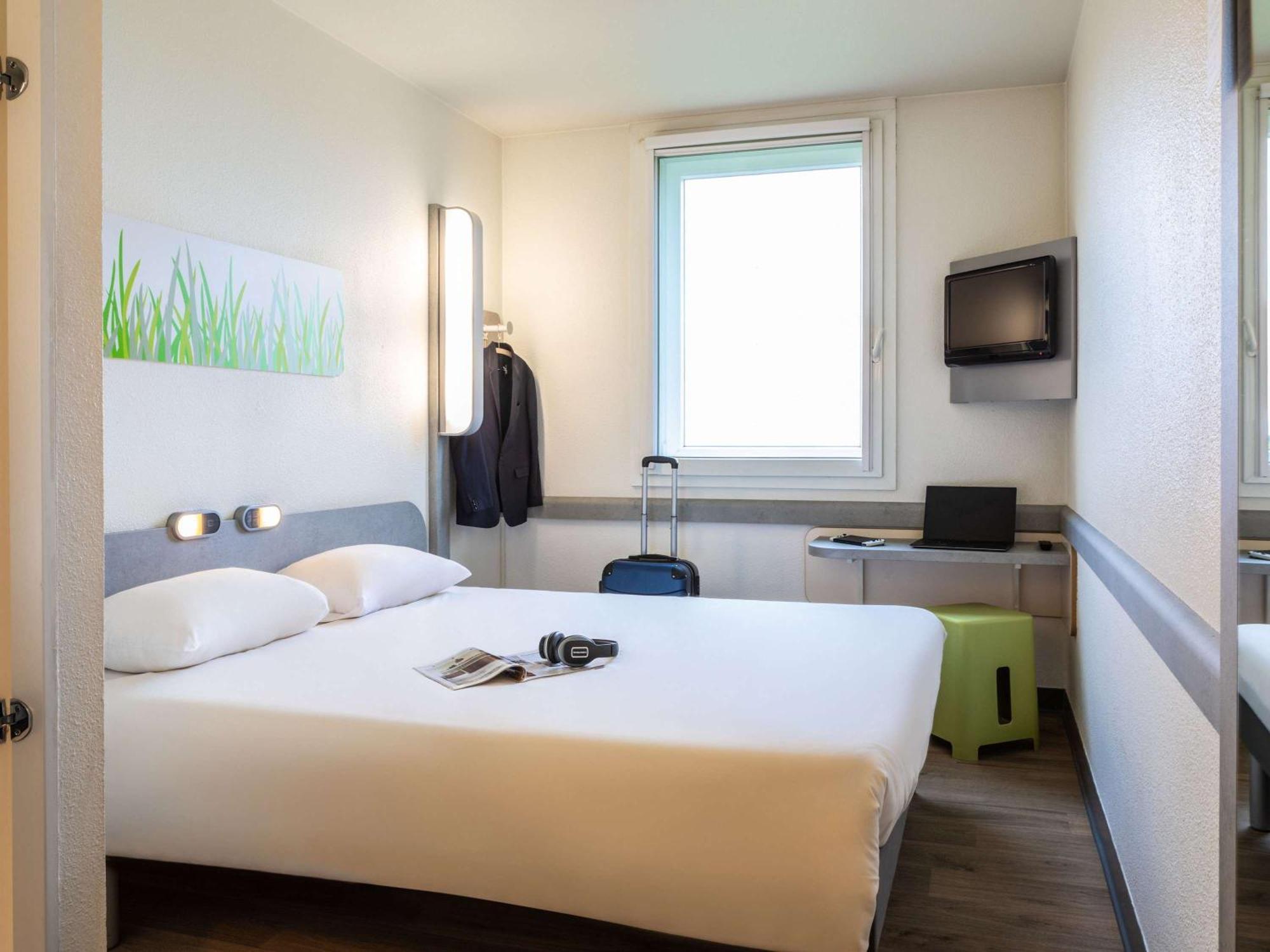 Ibis Budget Roissy Cdg Paris Nord 2 Exterior foto