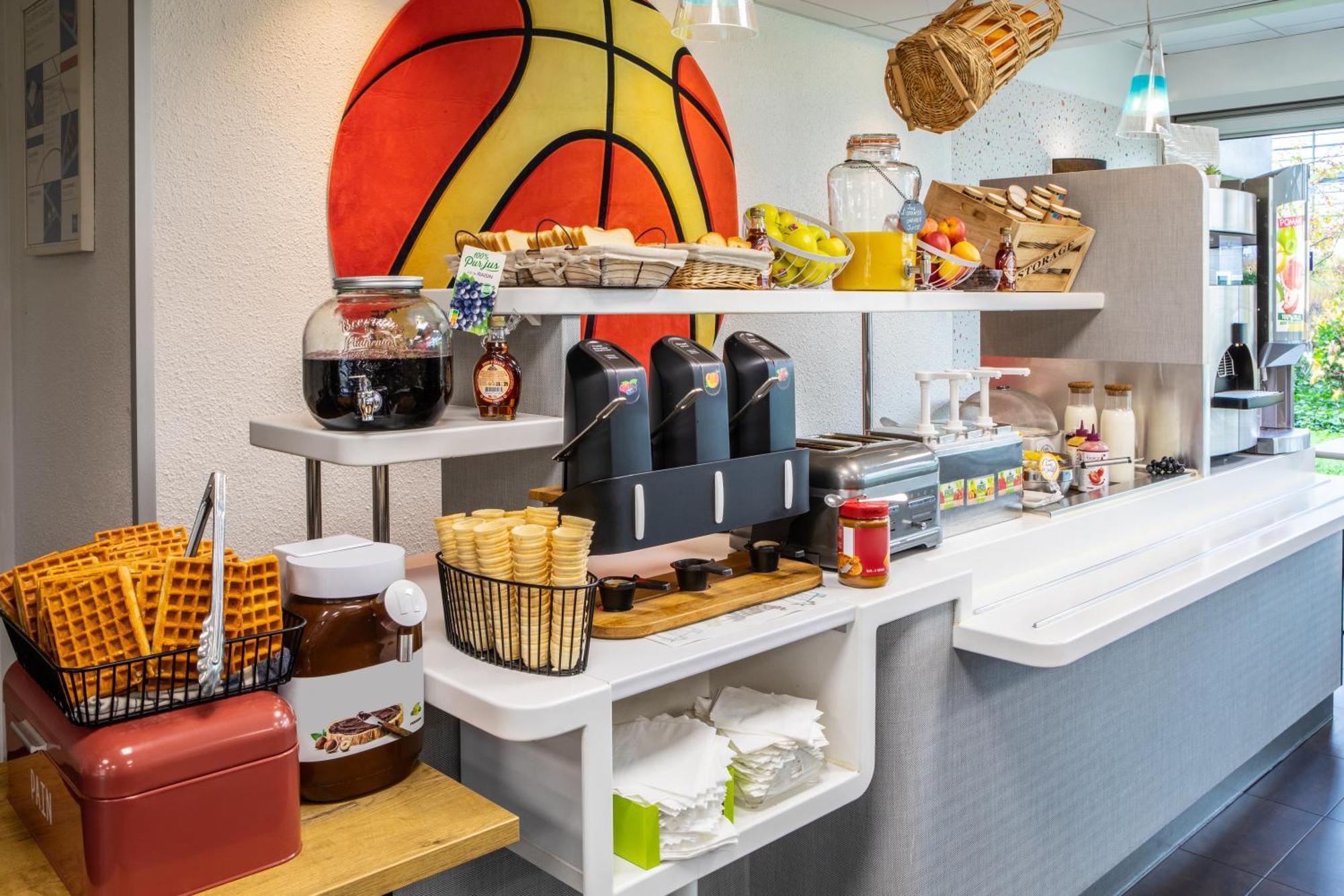 Ibis Budget Roissy Cdg Paris Nord 2 Exterior foto