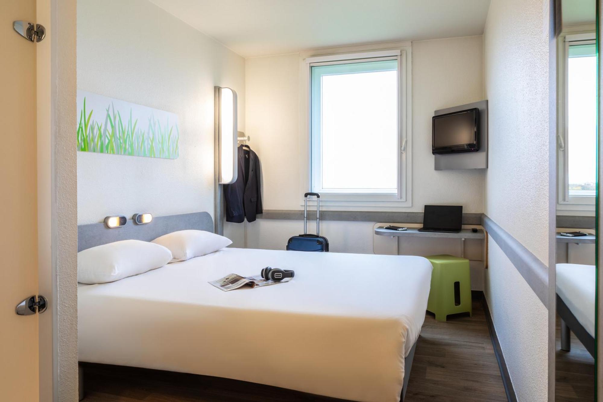 Ibis Budget Roissy Cdg Paris Nord 2 Exterior foto
