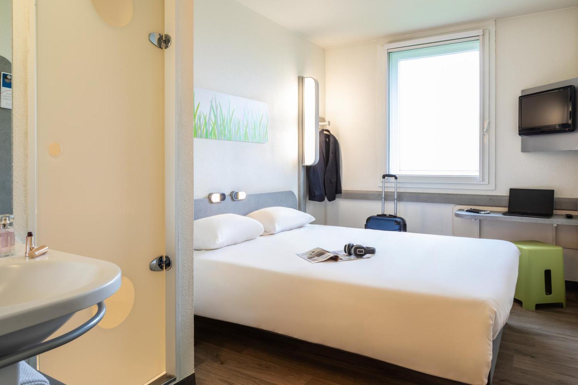 Ibis Budget Roissy Cdg Paris Nord 2 Exterior foto